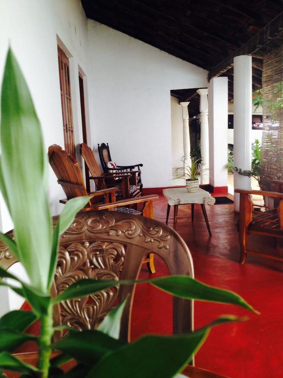 Manik Home Stay Kudapaduwa Esterno foto