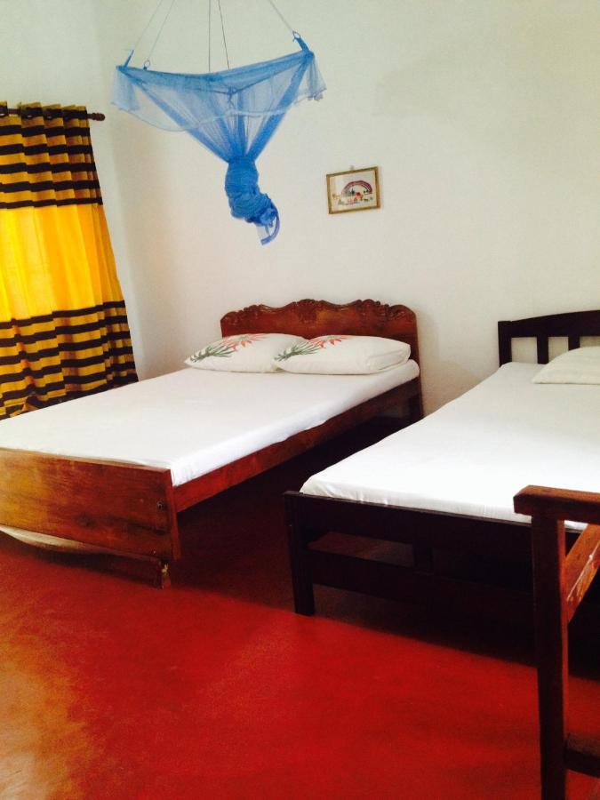 Manik Home Stay Kudapaduwa Esterno foto